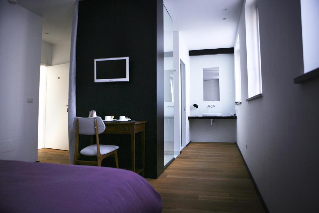 カルダーノ・アル・カンポ Mxp ルームス ゲスト ハウスアパートホテル 部屋 写真